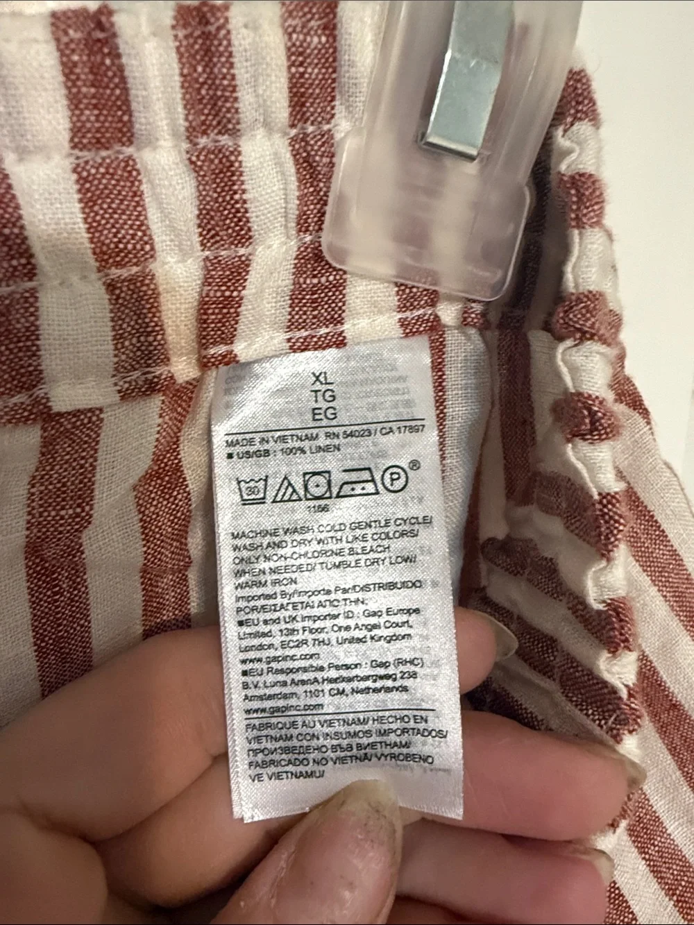 Banana Republic rusty red